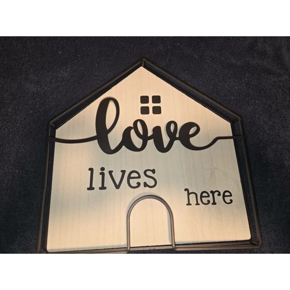 Wall decor